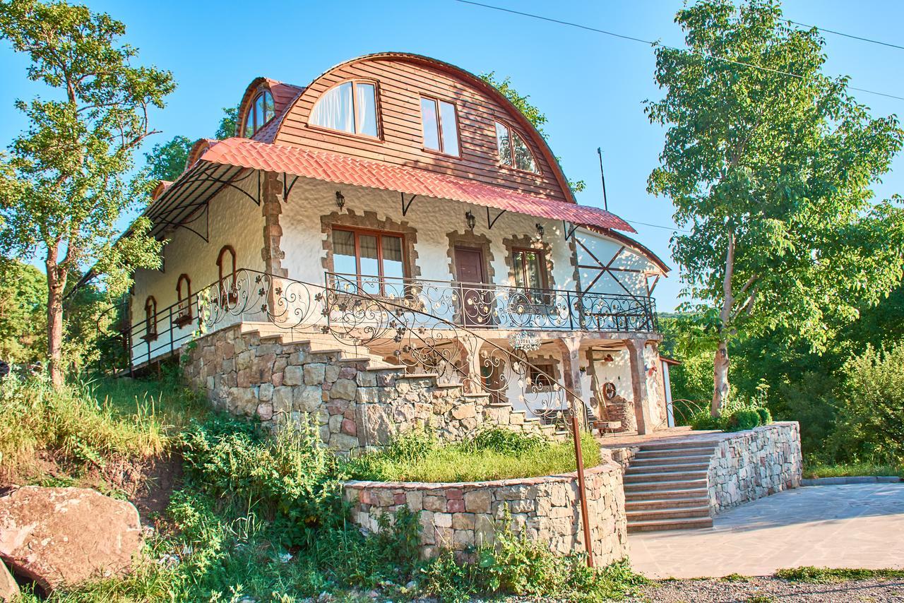 Art Chalet 아할치헤 외부 사진